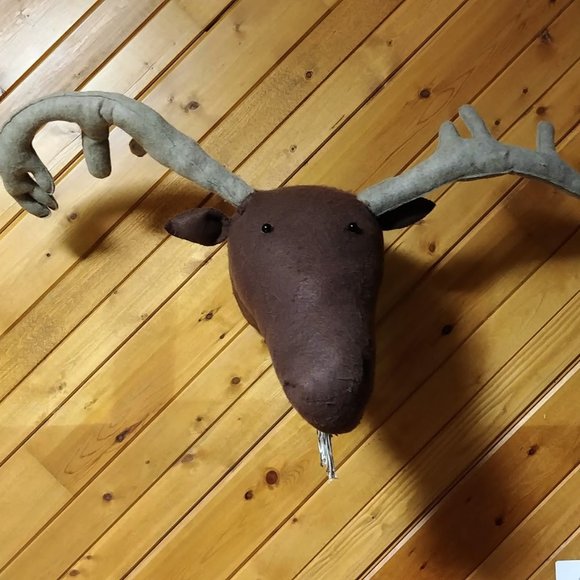 Fabric Moose Head - Picture 1 of 7